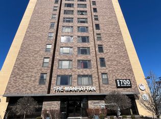 700 E 8th St Unit 10K, Kansas City, MO 64106