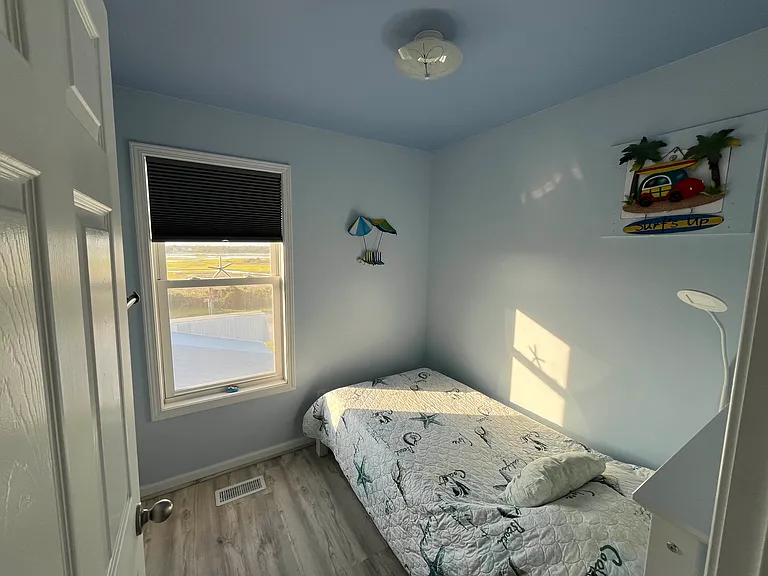 305 N Topsail Dr #27 — Photo 23
