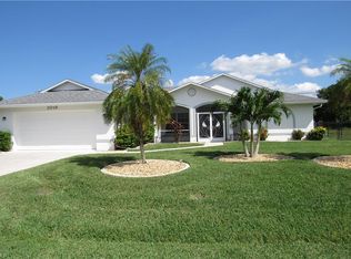 2019 SE 8th Pl, Cape Coral, FL 33990