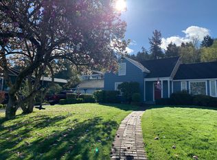 2114 Lafayette St, Steilacoom, WA 98388