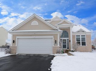 2409 Woodside Dr, Carpentersville, IL 60110