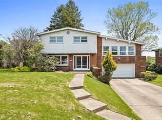 1305 Knollwood Dr, Monroeville, PA 15146