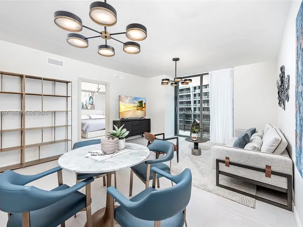 1000 Brickell Plz Unit 4005, Miami, FL 33131