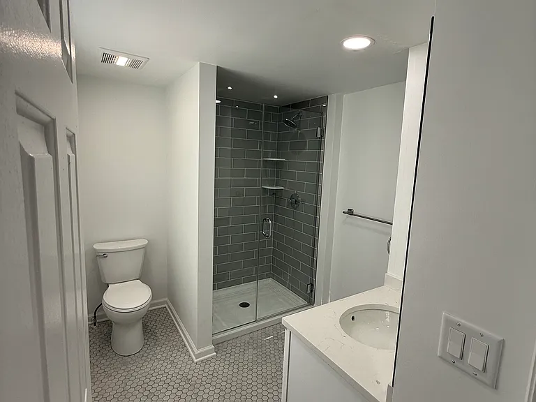246-246A Main Ave #1 — Photo 19