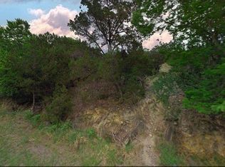 5501 Arrowhead Dr, Leander, TX 78645