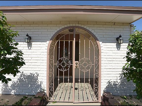 3rd image of 1687 Robert Wynn St