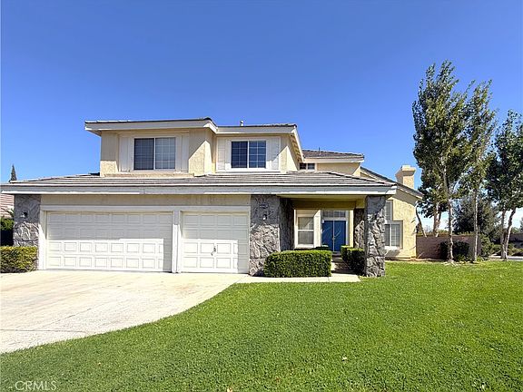 2nd image of 40902 Riverock Ln