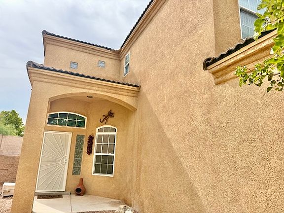 3rd image of 8724 Cuevita Ct NE