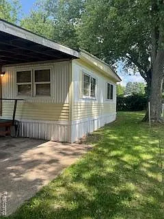 1717 Sandy Shr photo 1