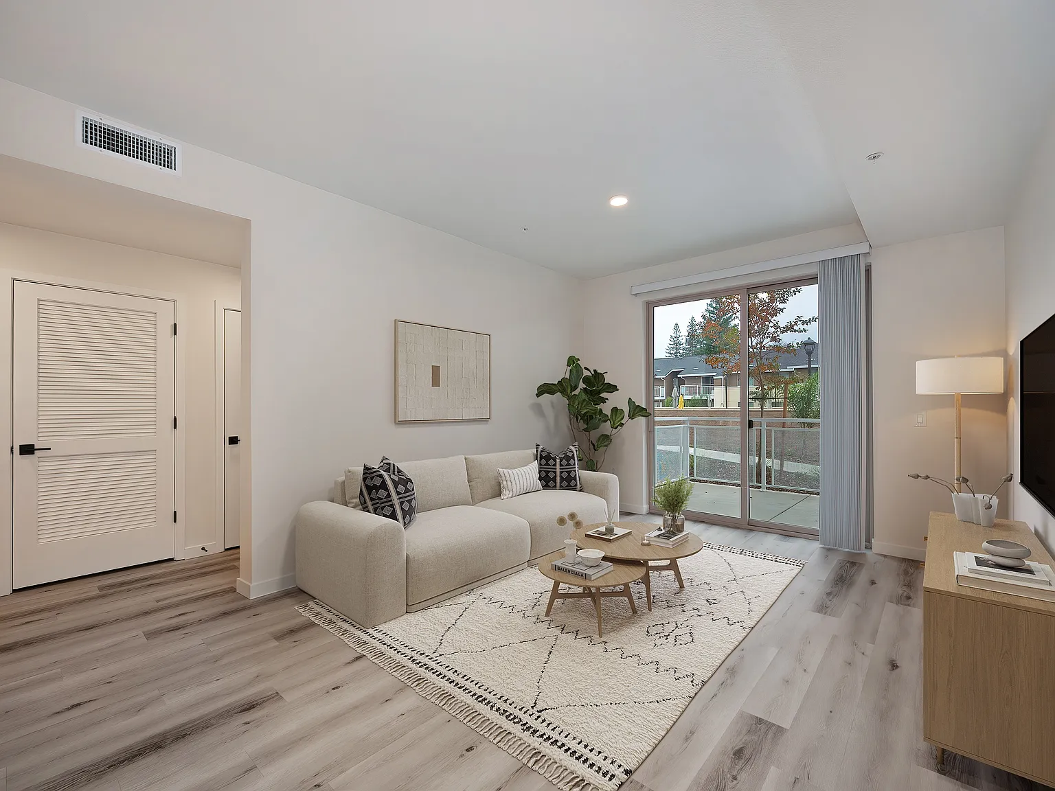 Canyon Terrace Apartments — Photo 1