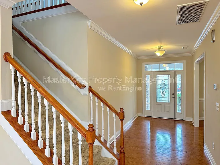 906 Keaton Ridge Ct — Photo 3