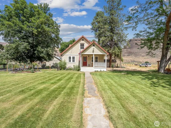 39 Wagon Road, Palisades, WA 98845