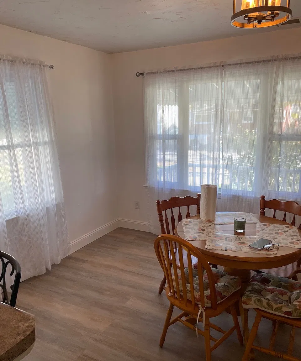 3 bed, 1080 sqft, $1,995 — Photo 4