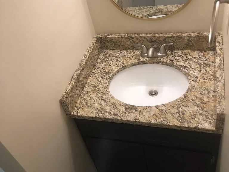 907 Cordelia Dr — Photo 3