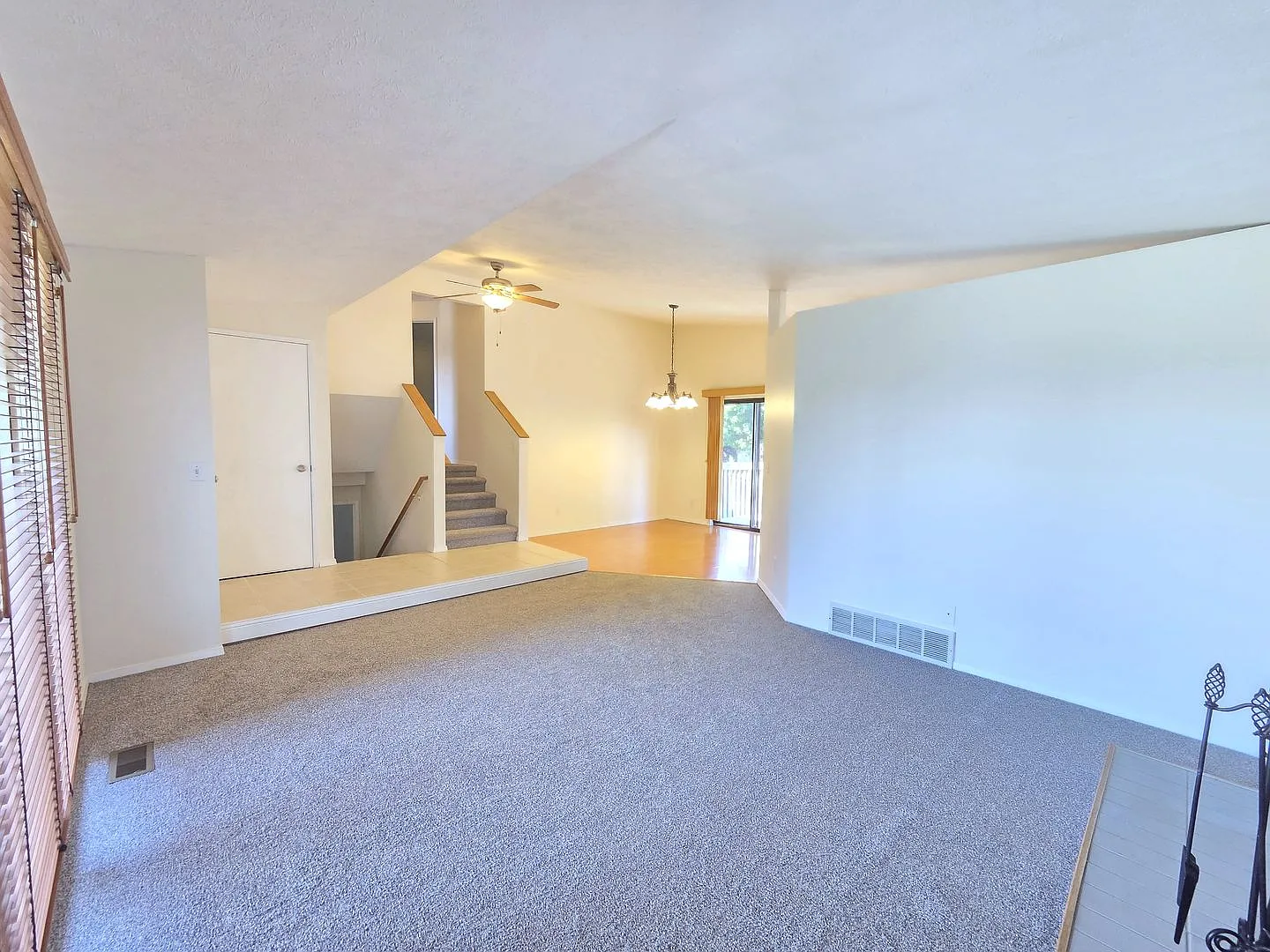 $2,595 - 4 Bed / 2 Bath Beautiful Home in Indian Trail — Photo 4