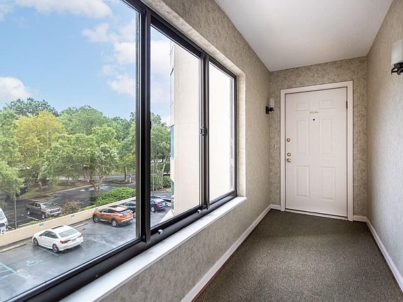 3rd image of 7501 River Rd APT 2A