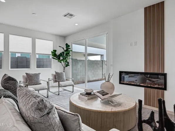 2336 N 28th Place, Phoenix, AZ 85008