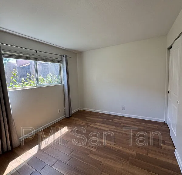5525 E Thomas Rd #F1 — Photo 9