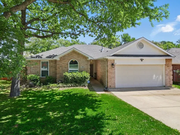 3845 Kirby Dr, Denton, TX 76210