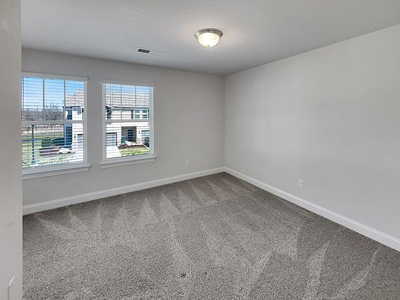 5th image of 1254 W End Station Dr