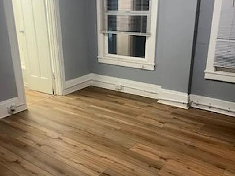 370 Ellis Street — Photo 1