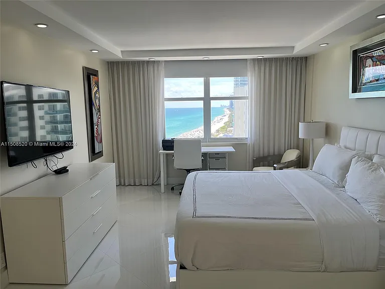 3725 S Ocean Dr #1504 — Photo 9
