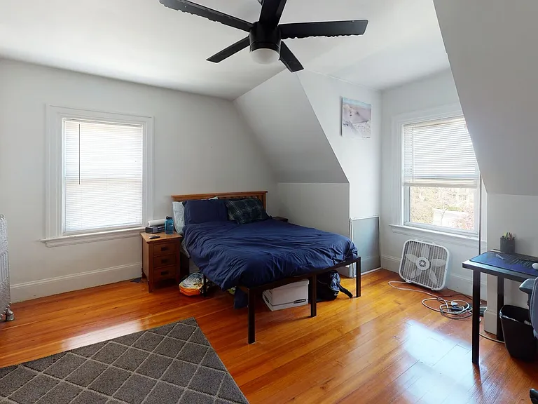 96 Columbia St #3 — Photo 3