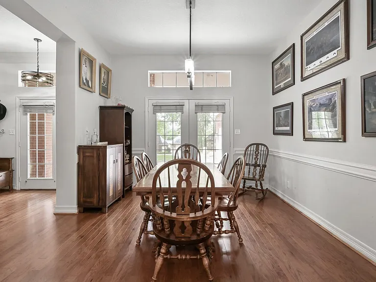 113 Inverness Dr — Photo 7