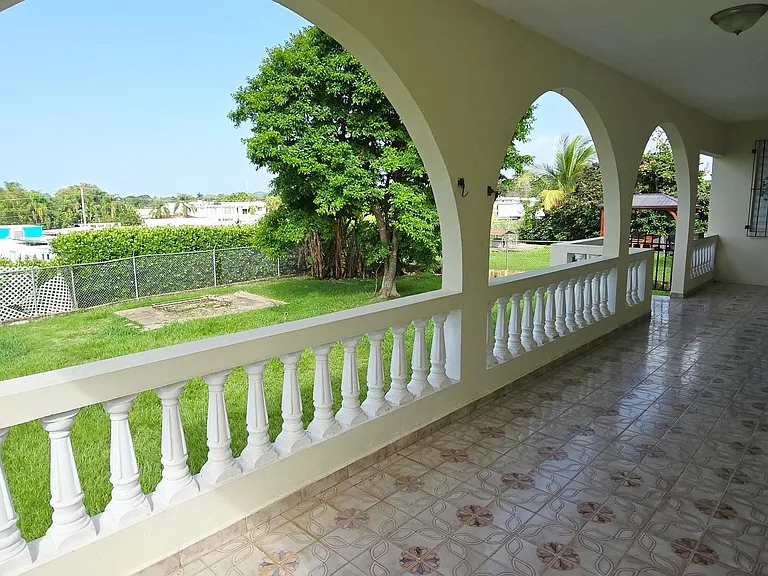 Carr #2 Urb. Villa Avelina — Photo 32