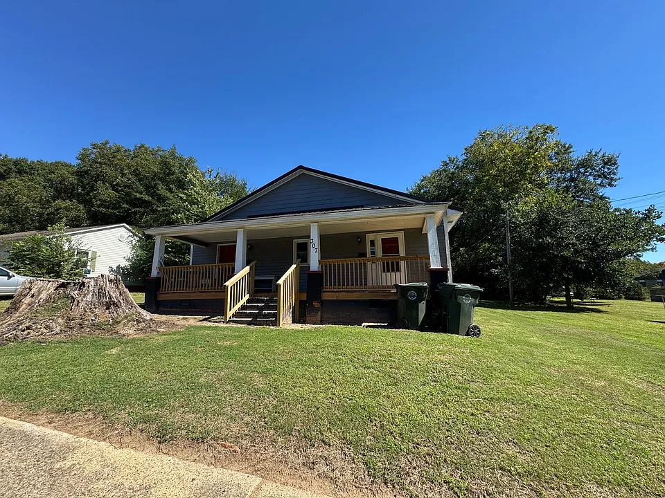 307 S Jacob St #B