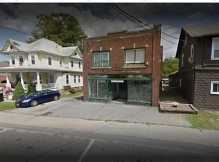 208 N Main St, Minoa, NY 13116