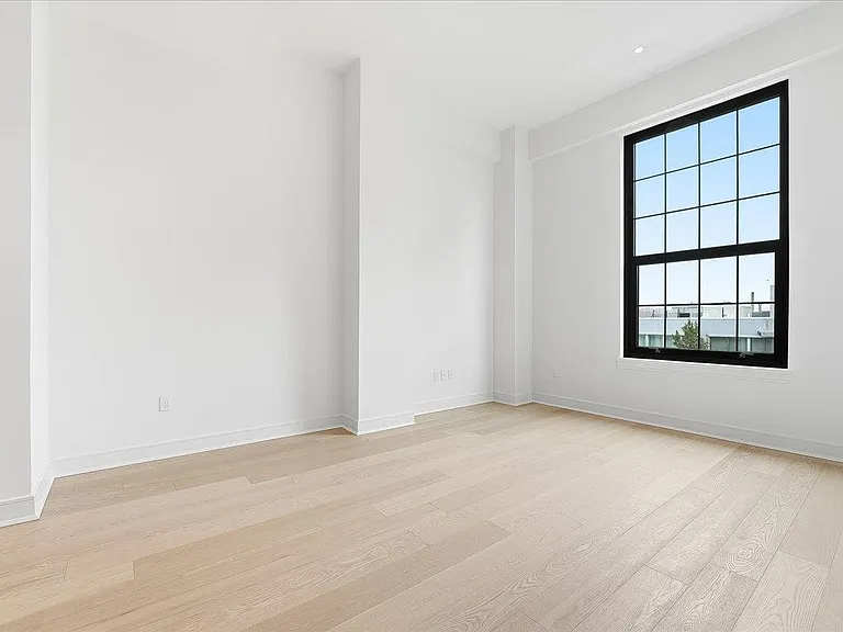 38 Jackson St #515 — Photo 2