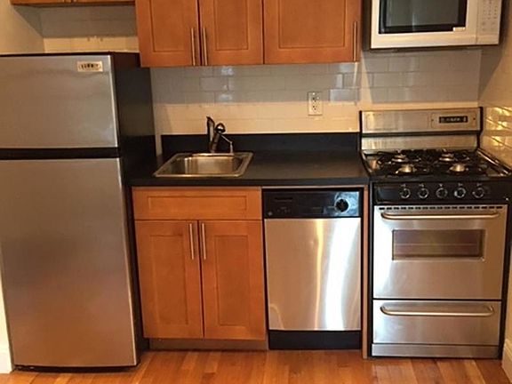 2nd image of 236 E 80th St APT 17