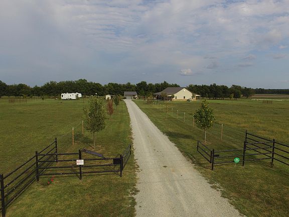 2nd image of 31120 S 650th Rd