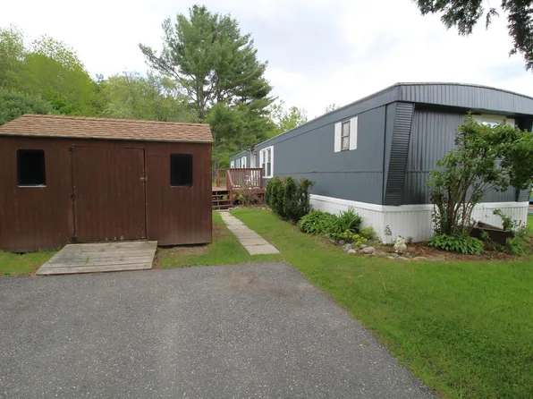 146 School Road, Sabattus, ME 04280