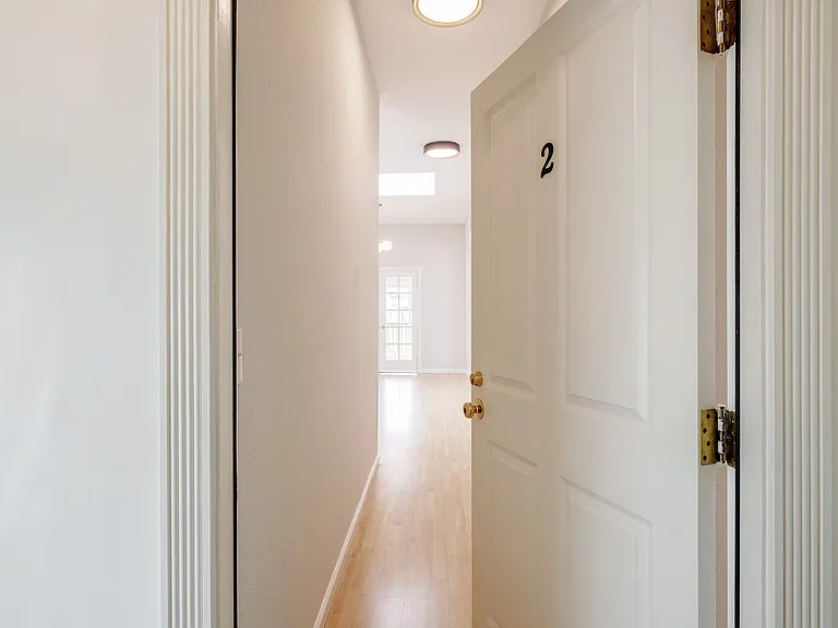 136 Beulah St #2 — Photo 4