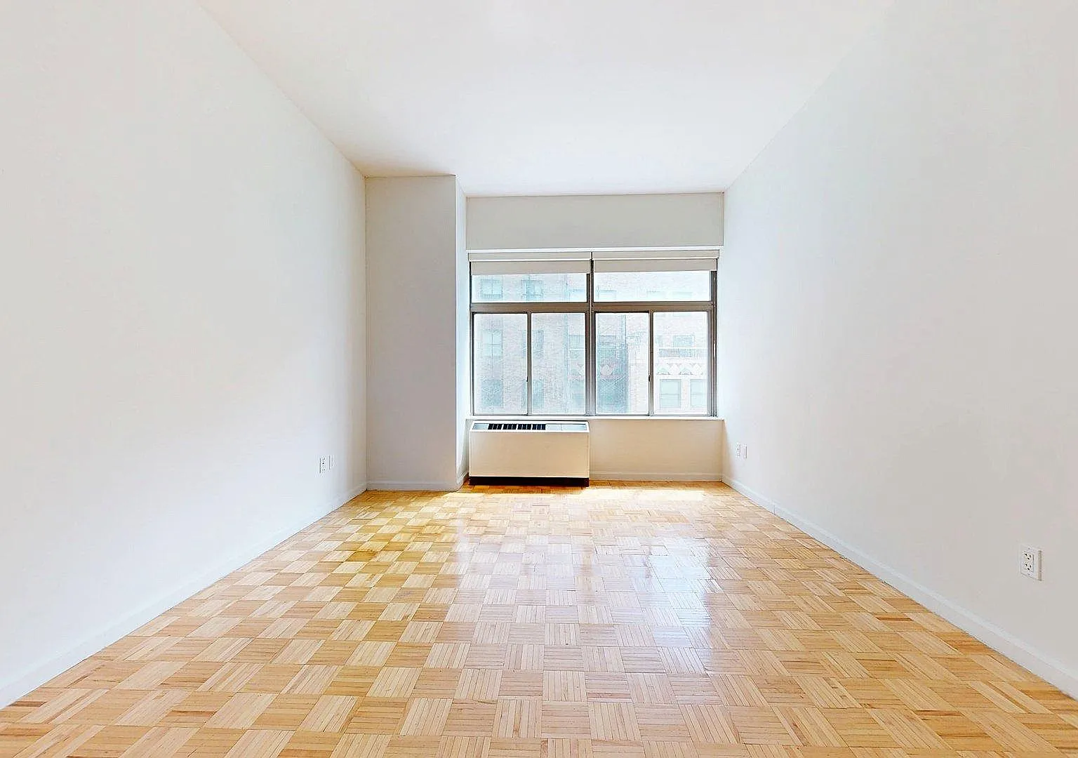 90 Washington Street — Photo 1