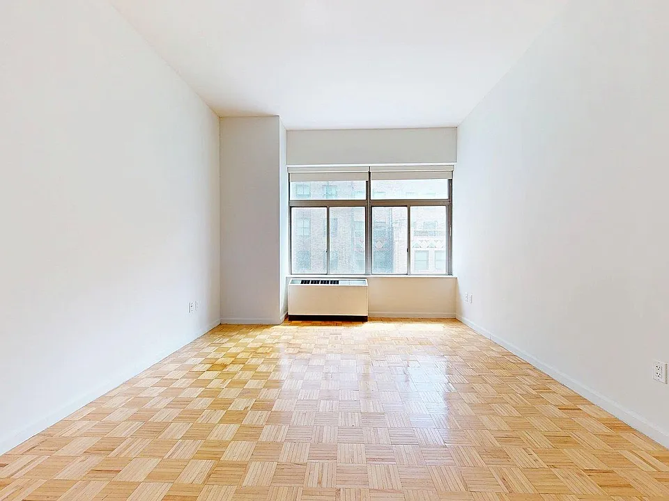 90 Washington St #23K