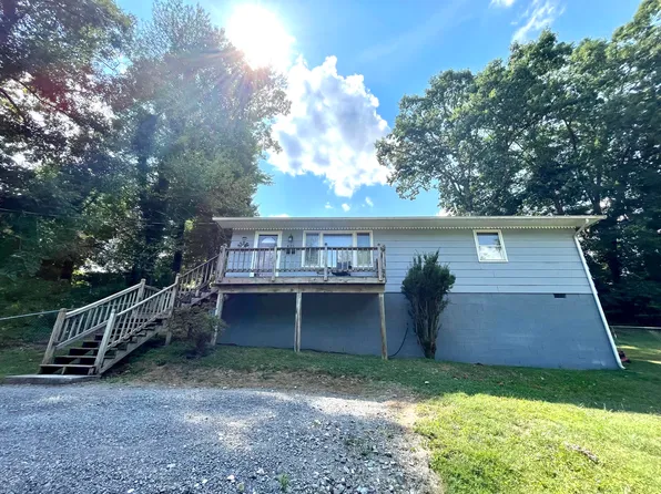 435 N Court St, Fayetteville, WV 25840