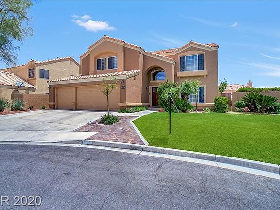 2nd image of 2108 Greenhouse Ct