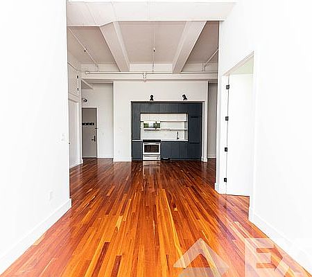 5th image of 180 Bainbridge St #501