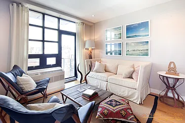 Rented by aptsandlofts.com