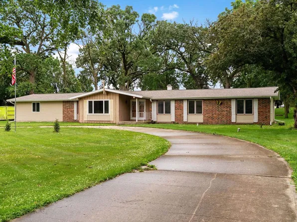 N7977 Forest Park Road, Beaver Dam, WI 53916
