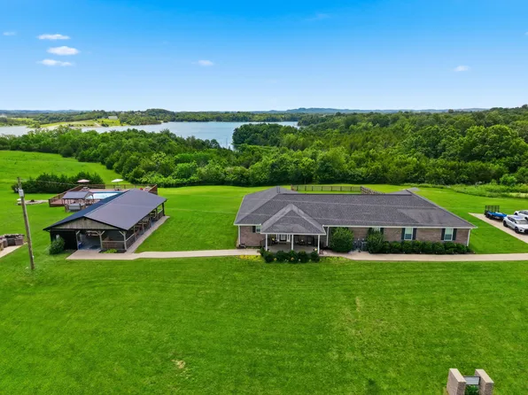 714 Cedar Ridge Dr, Stanford, KY 40484