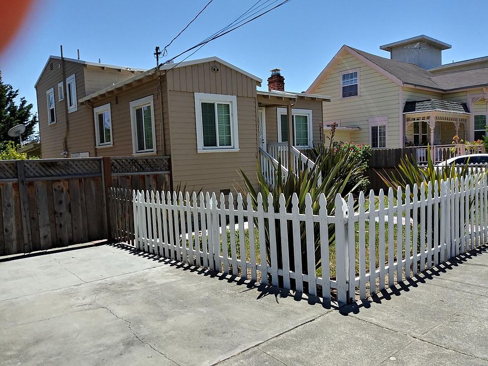 1st image of 307 Estabrook St