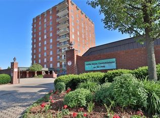 3301 Biddle Ave APT 3C, Wyandotte, MI