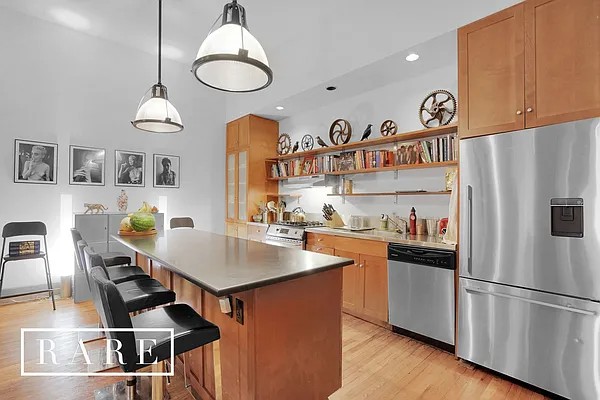 Rented by Find What’s Rare | media 11