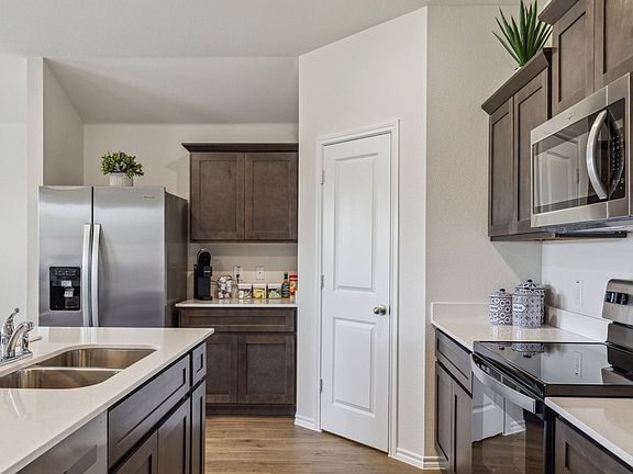 7th image of this home