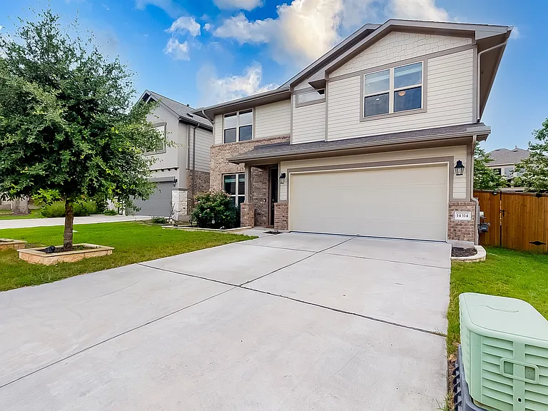 14314 McCoy Loop — Photo 2