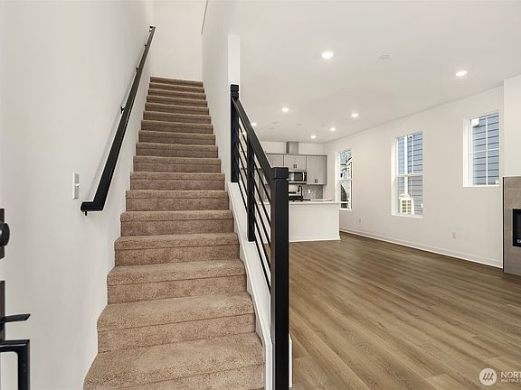 3rd image of 4273 McKinley  Lot 21 Avenue